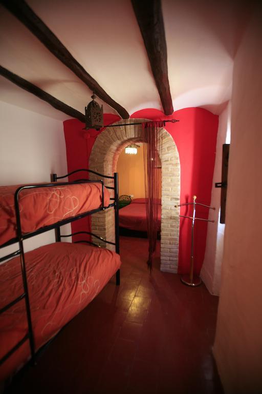 Torreta De Sant Tomas Villa Cocentaina Bilik gambar